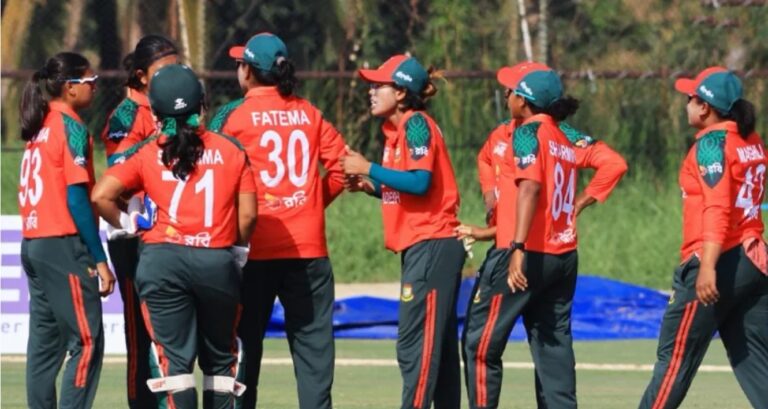 পাকিস্তানকে গুঁড়িয়ে ফাইনালে বাংলাদেশ