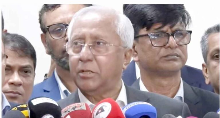 গণভোটে জিতেছে ‘হ্যাঁ’, ইসির চূড়ান্ত বেসরকারি ফল ঘোষণা