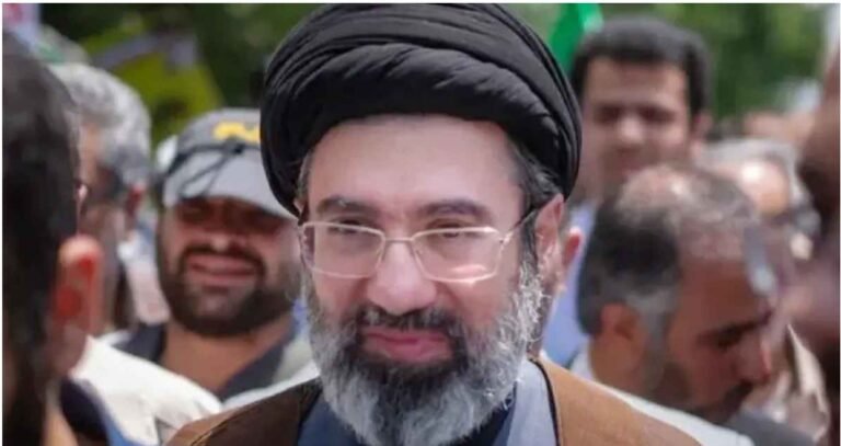 খামেনি পুত্র মোজতোবাই হলেন ইরানের নতুন সর্বোচ্চ নেতা