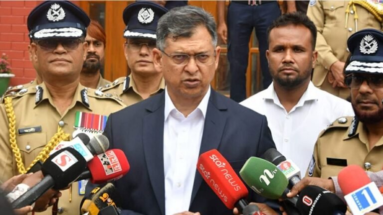 গণঅভ্যুত্থানের আকাঙ্ক্ষা অনুযায়ী সংবিধান সংস্কার করা হবে : স্বরাষ্ট্রমন্ত্রী