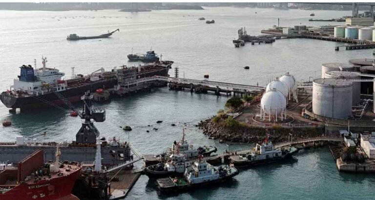 ইরানের তেল কেনার প্রস্তুতি নিচ্ছে ভারত ও এশিয়ার অন্যসব দেশ