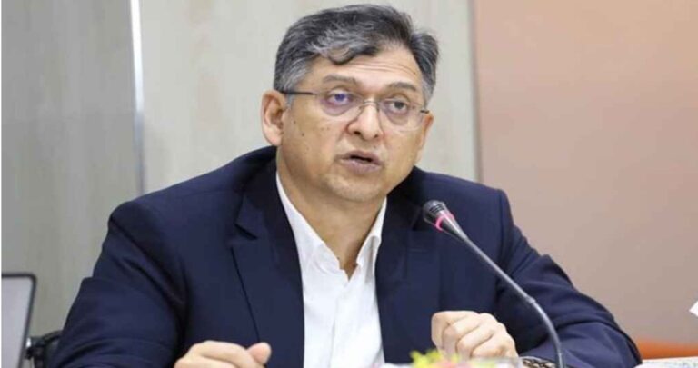 ‘১৩৩টি অধ্যাদেশ যাচাই-বাছাইয়ে জুলাইয়ের জন-আকাঙ্ক্ষা অগ্রাধিকার দেওয়া হবে’