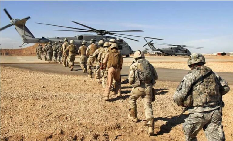 ইরানের হামলায় ঘাঁটি ছেড়ে পালাচ্ছে মার্কিন সেনারা