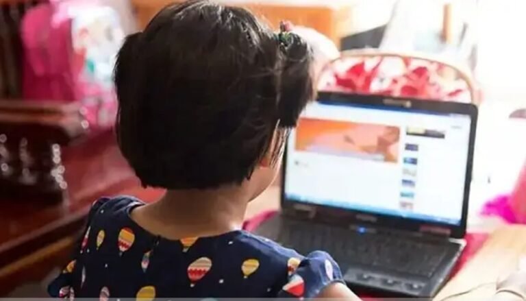 শিক্ষাপ্রতিষ্ঠানে সপ্তাহে ৩ দিন অনলাইনে ক্লাস