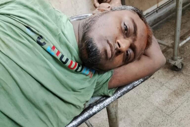 যশোরে অজ্ঞাত দুর্বৃত্তের চাকুর আঘাতে যুবক আহত