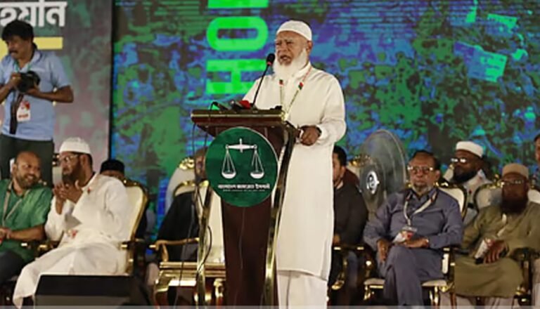 ‘শিক্ষাপ্রতিষ্ঠানে কোনো ‘আদুভাই’ ছড়ি ঘোরাক, এটা দেখতে চাই না’