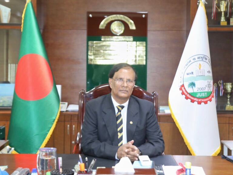 যবিপ্রবির পঞ্চম উপাচার্য হিসেবে যোগ দিলেন অধ্যাপক ড. ইয়ারুল কবীর