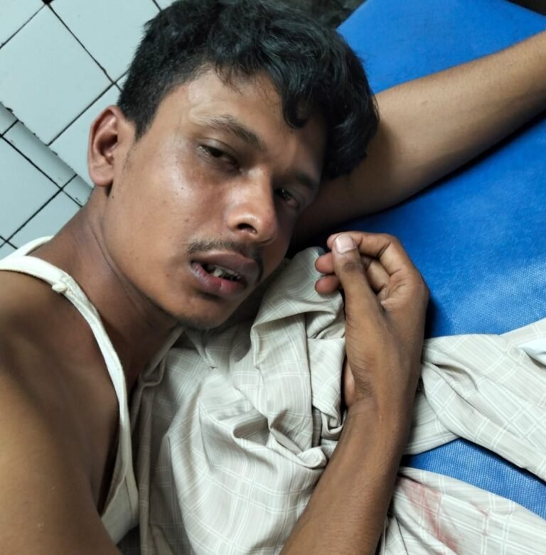 মারওয়া মন্দিরের সামনে যুবককে চাকু মেরে জখম