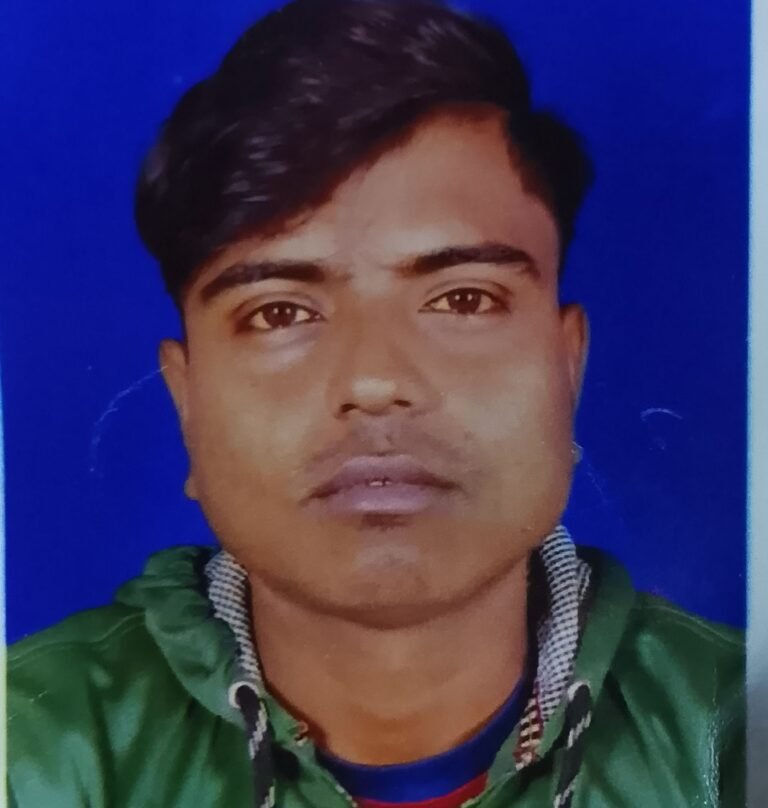 যশোরের শার্শায় নিখোঁজের এক মাস পর গোয়ালঘরের মাটি খুঁড়ে যুবকের মরদেহ উদ্ধার