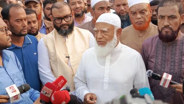 ‘মধ্যস্বত্বভোগী ও চাঁদাবাজদের জন্যই বাজার অস্থির’