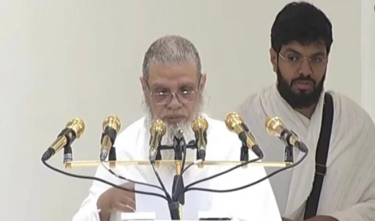 বিশ্ব মুসলিমের ঐক্য ও শান্তি কামনা