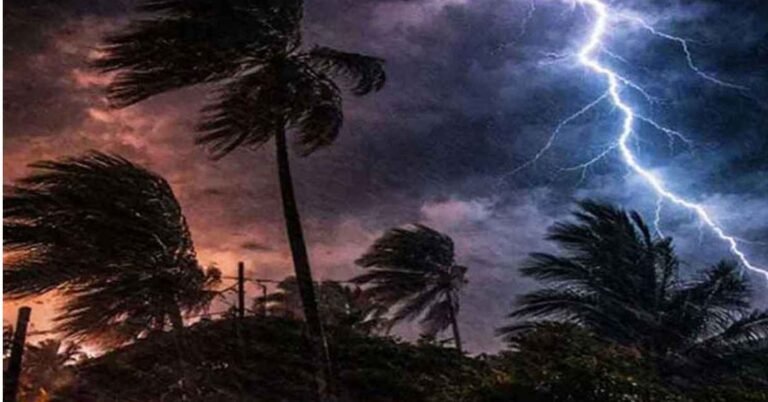 রাতে ৬ জেলায় হানা দিতে পারে ঝড়, বজ্রবৃষ্টির শঙ্কা