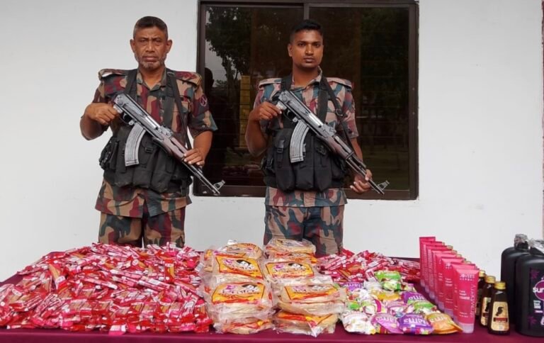 যশোর সীমান্তে মাদক ও চোরাচালানবিরোধী অভিযানে আটক মালামাল উদ্ধার