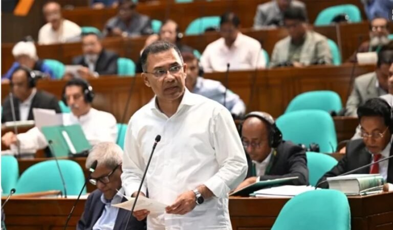 যে যে খাতে কর কমানোর আহ্বান প্রধানমন্ত্রীর