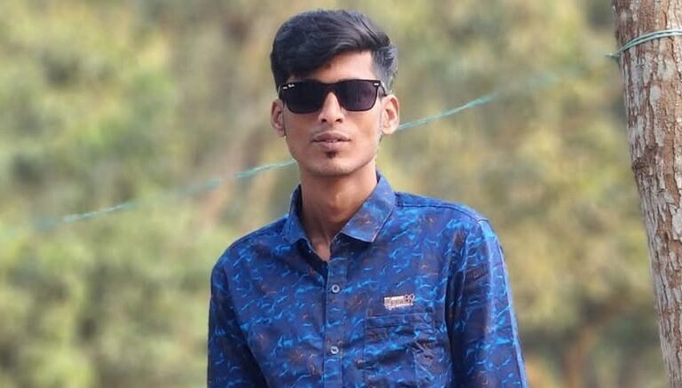 যশোরে ১২ মামলার আসামির গলা কাটা লাশ উদ্ধার দুজন পুলিশ হেফাজতে
