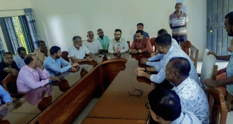 শিক্ষকরাই জাতি গড়ার আলোকবর্তিকা, বেনাপোলে শিক্ষকদের সঙ্গে মতবিনিময় সভায় নুরুজ্জামান লিটন