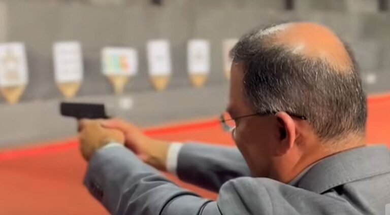 এসএসএফের ফায়ারিং রেঞ্জে নিশানা পরীক্ষা করলেন প্রধানমন্ত্রী
