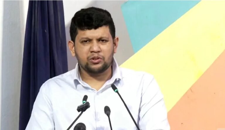 লীগ প্রশ্নে এখন যা চলছে, তা দুই বড় দলের ‘ইনসিকুরিটি’: মাহফুজ আলম