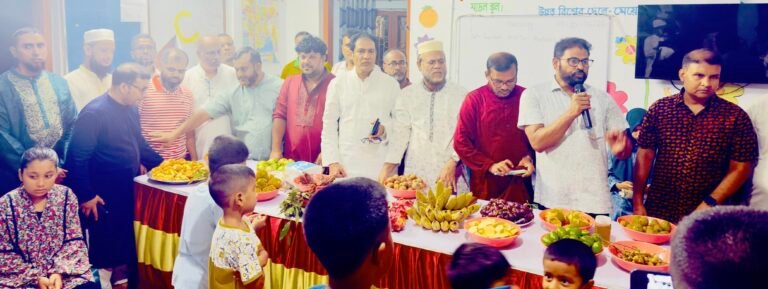 যশোর ইসলামিক বিশ্ববিদ্যালয় ফোরাম যশোরের উদ্যোগে মৌসুমী ফল উৎসব অনুষ্ঠিত