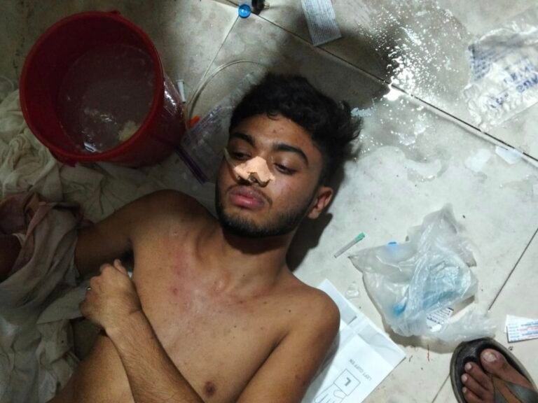 মনিরামপুরে প্রেমের সম্পর্কের জেরে বিষপান, যশোর সদর হাসপাতালে কিশোর