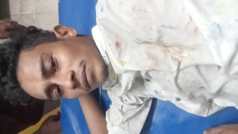 যশোরে যুবককে ছুরিকাঘাত, হাসপাতালে ভর্তি