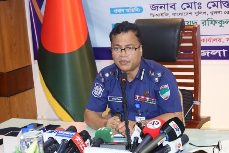 মাদকের বিরুদ্ধে কোনো ছাড় নেই, পুলিশও ছাড় পাবে না: যশোরে খুলনা রেঞ্জ ডিআইজি