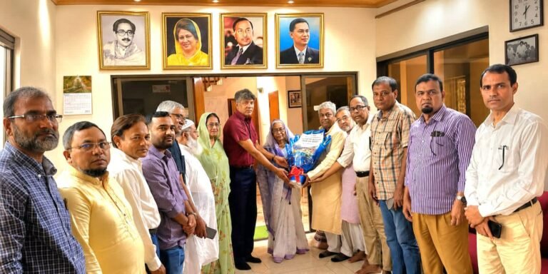 বিএনপির ভাইস চেয়ারম্যান অধ্যাপক নার্গিস ইসলামের সঙ্গে নাগরিক অধিকার আন্দোলন,যশোরের সৌজন্য সাক্ষাৎ