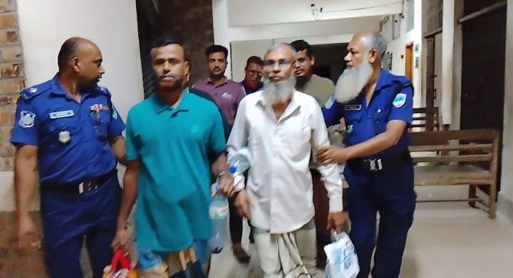 যশোরে বিভিন্ন থানায় স,ন্ত্রাস বি,রোধী ও বি,শেষ ক্ষ,মতা আইনের মা,মলায় ১২ জন আ,ট,ক, কারাগারে পাঠানোর নির্দেশ